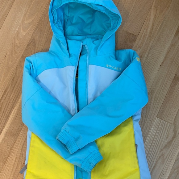 Spyder ski/ snow set, size 7. - Picture 2 of 3